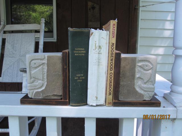 Bookends 2